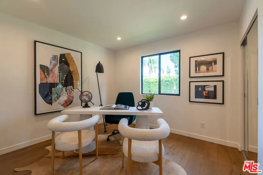 17723 Miranda Street Encino, CA 91316