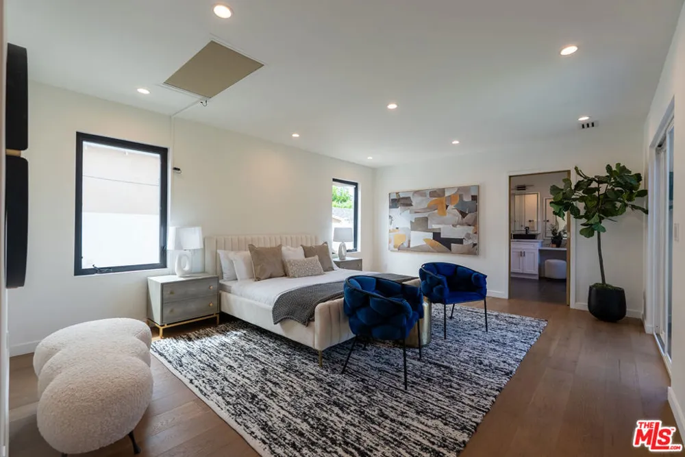 17723 Miranda Street Encino, CA 91316