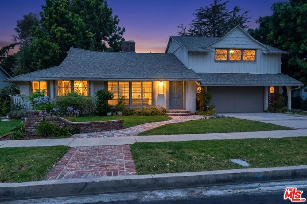 13155 Margate Street Sherman Oaks, CA 91401