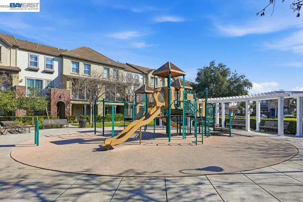 40203 Antigua Rose Ter Fremont, CA 94538