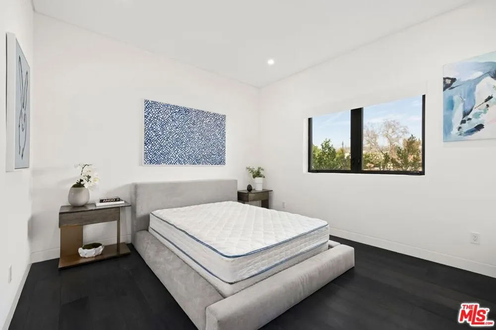 839 Gardner Street Los Angeles, CA 90046