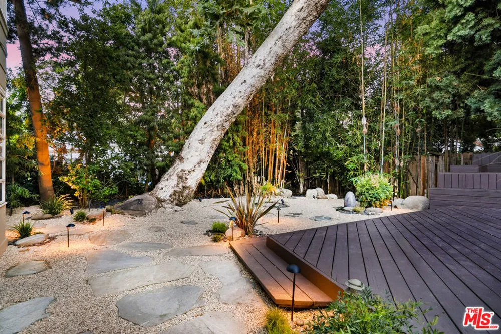 1024 Armada Drive Pasadena, CA 91103