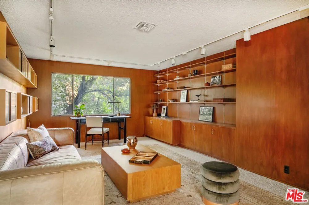 1024 Armada Drive Pasadena, CA 91103