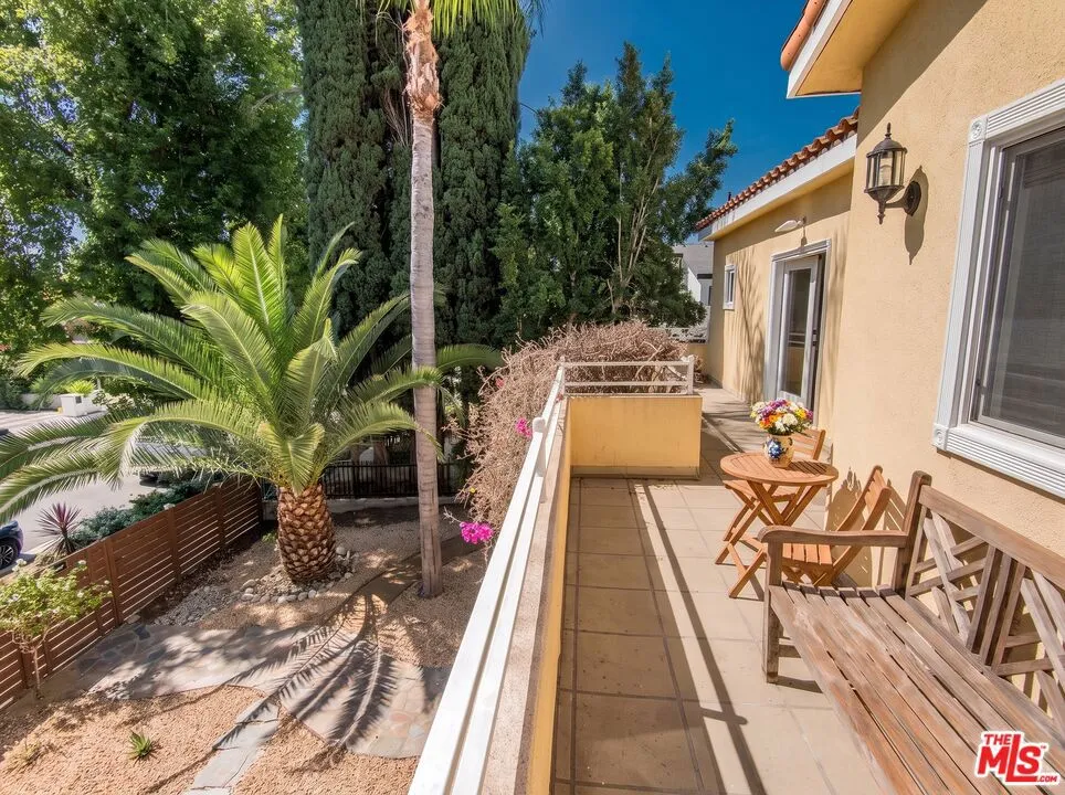 4343 Shadyglade Avenue Studio City, CA 91604