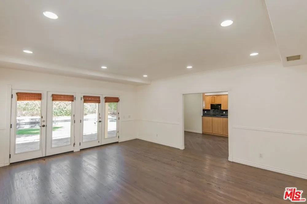 4343 Shadyglade Avenue Studio City, CA 91604