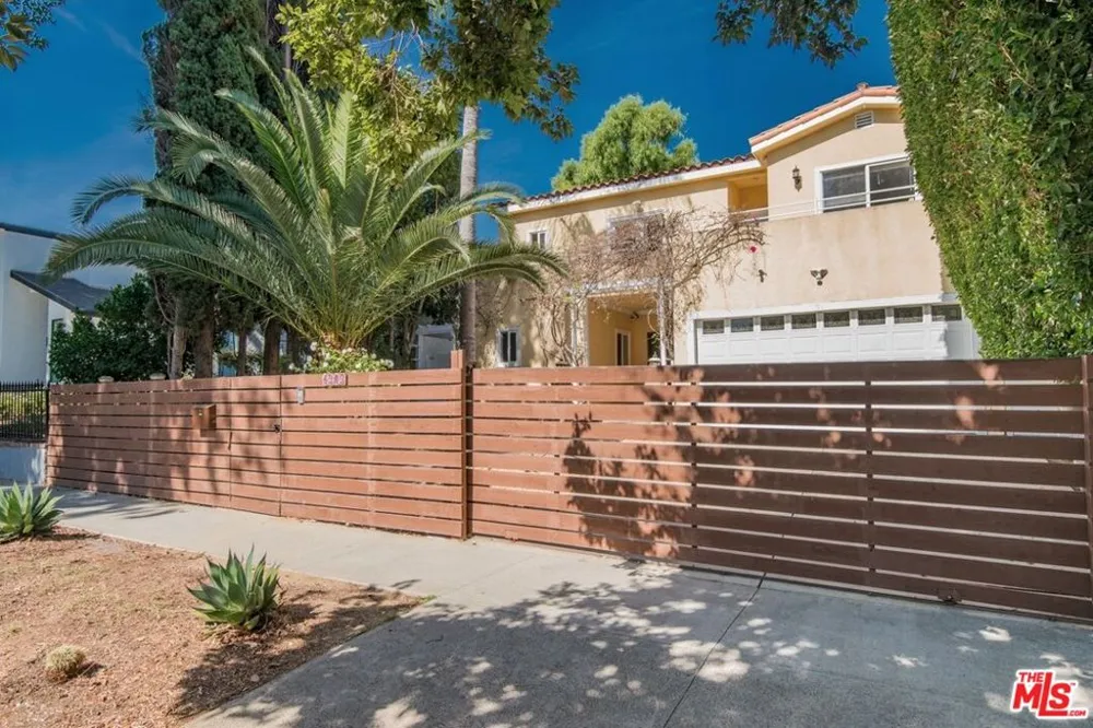 4343 Shadyglade Avenue Studio City, CA 91604