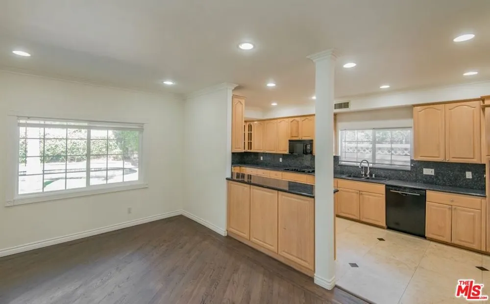4343 Shadyglade Avenue Studio City, CA 91604