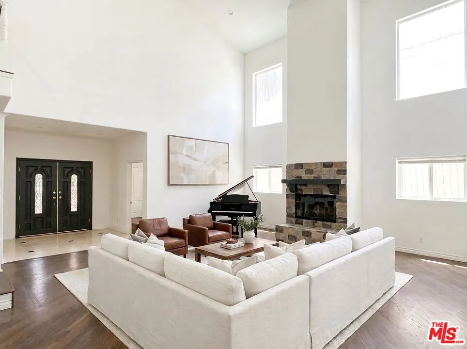 4343 Shadyglade Avenue Studio City, CA 91604