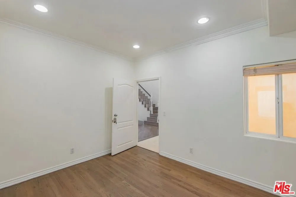 4343 Shadyglade Avenue Studio City, CA 91604