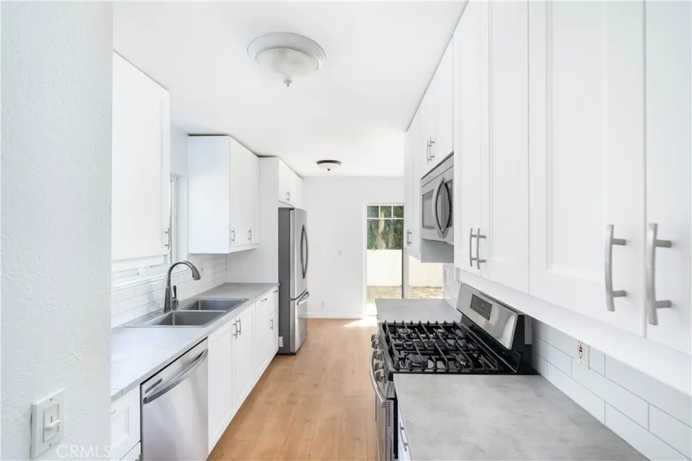 744 Dillon Street Los Angeles, CA 90026