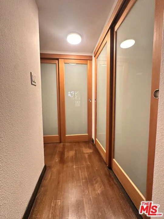 1131 Alta Loma Road #208 West Hollywood, CA 90069