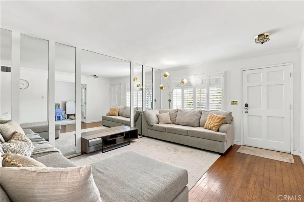 1361 S Walnut #3875 Anaheim, CA 92802