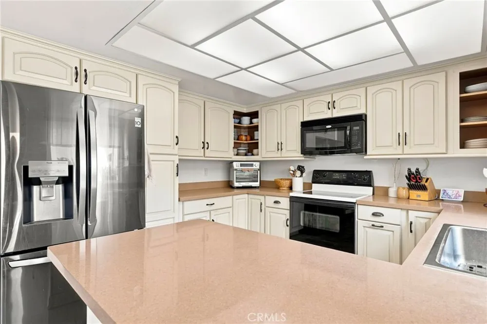 1361 S Walnut #3875 Anaheim, CA 92802