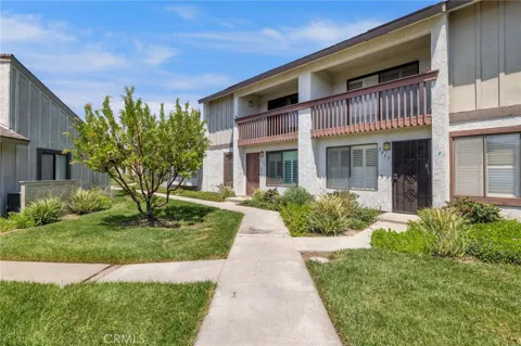 1361 S Walnut #3875