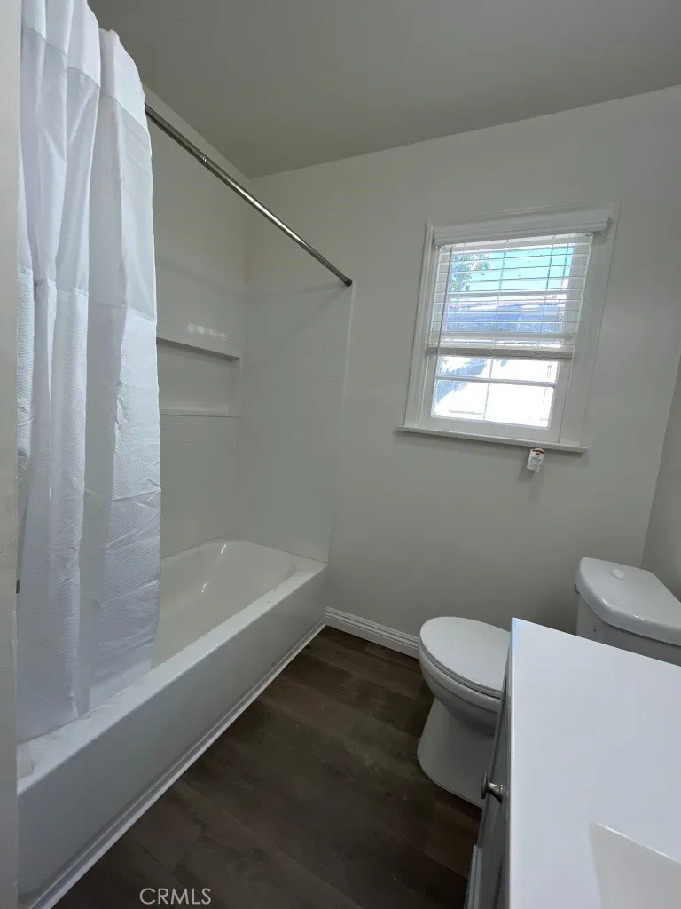 14659 Killion Street Sherman Oaks, CA 91411