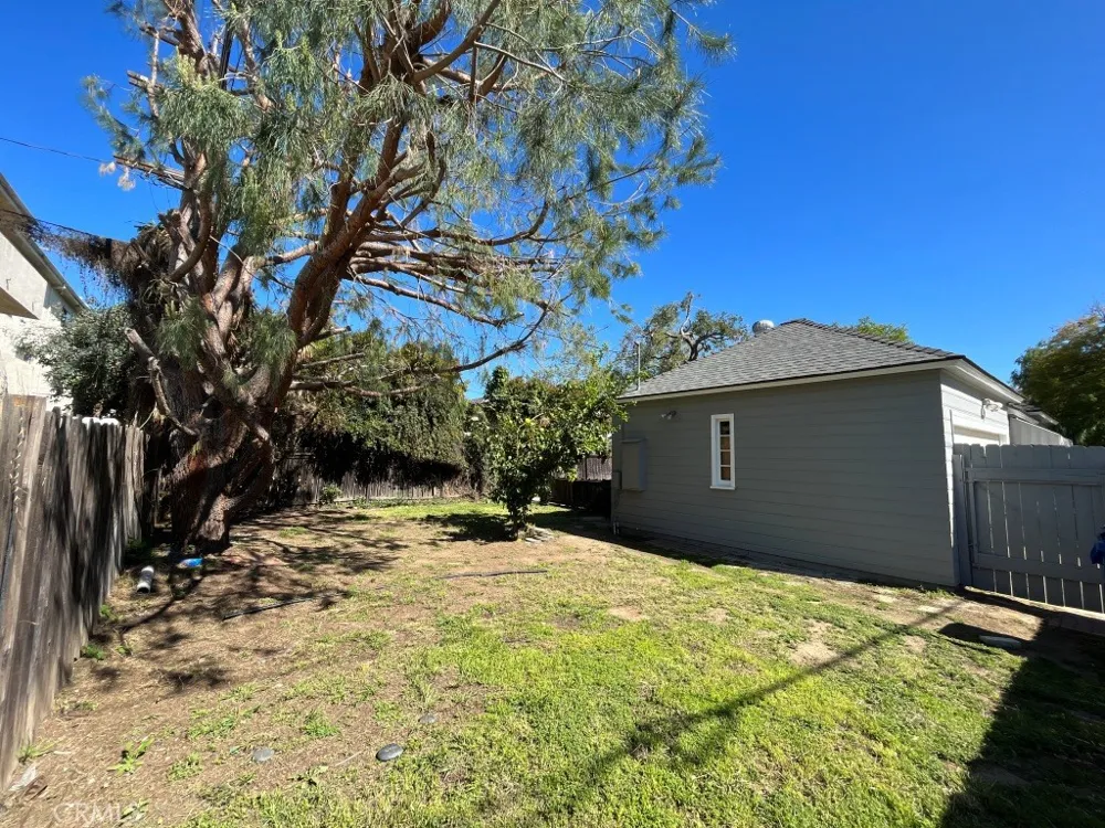 14659 Killion Street Sherman Oaks, CA 91411