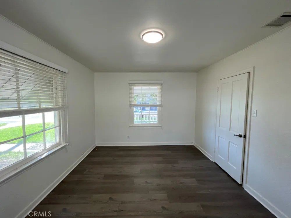14659 Killion Street Sherman Oaks, CA 91411
