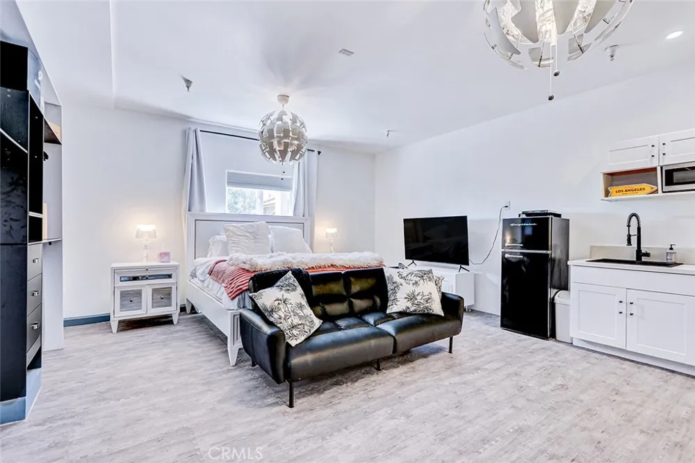 2113 Harriman #A Redondo Beach, CA 90278