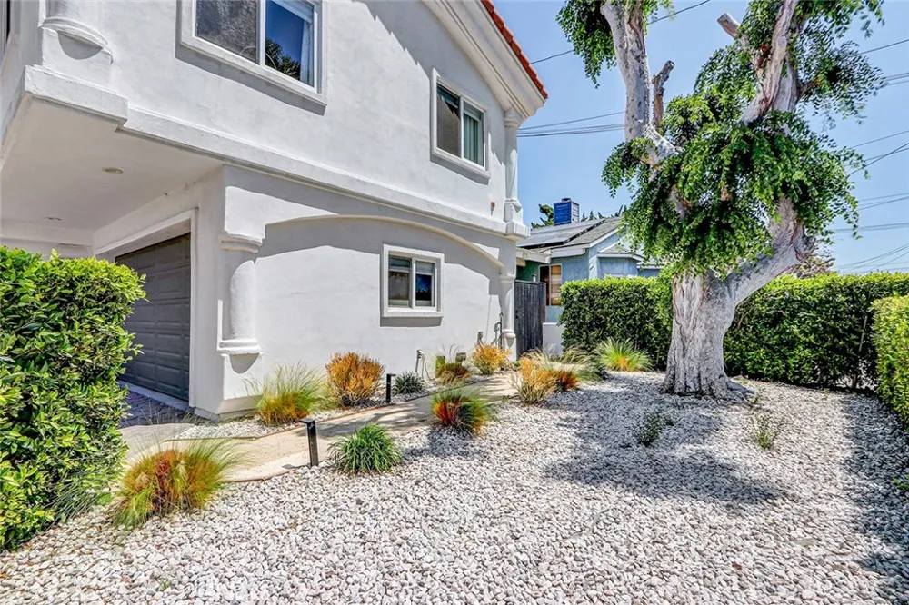 2113 Harriman #A Redondo Beach, CA 90278