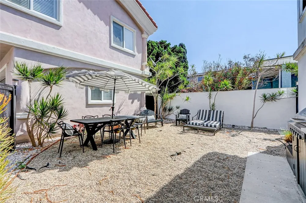 2113 Harriman #A Redondo Beach, CA 90278
