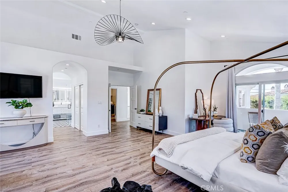 2113 Harriman #A Redondo Beach, CA 90278