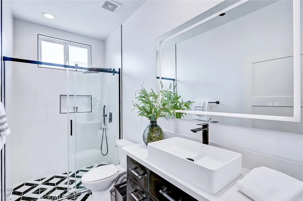2113 Harriman #A Redondo Beach, CA 90278