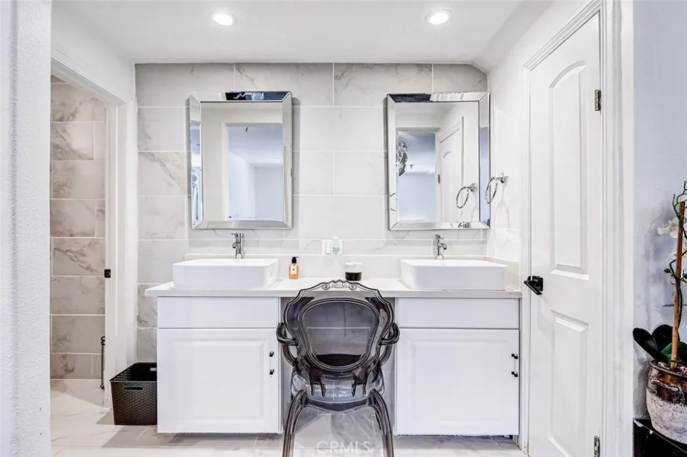 2113 Harriman #A Redondo Beach, CA 90278
