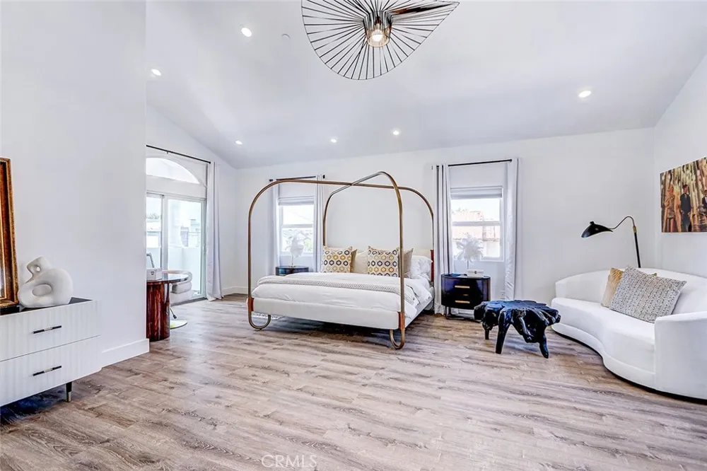 2113 Harriman #A Redondo Beach, CA 90278