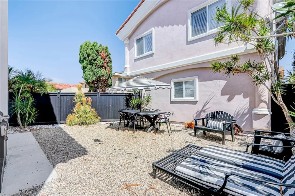 2113 Harriman #A Redondo Beach, CA 90278