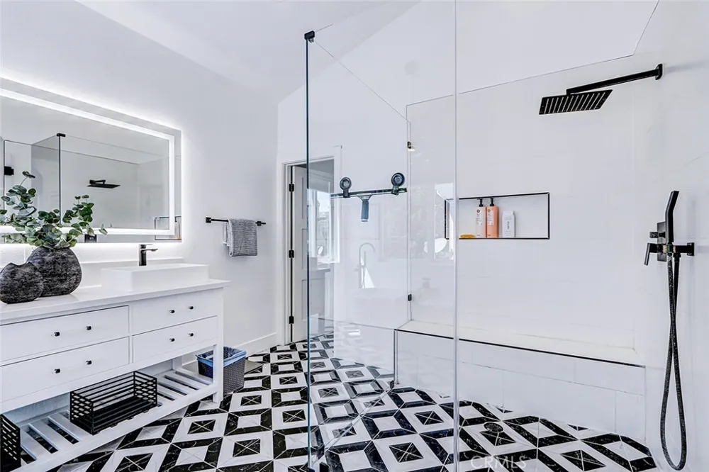 2113 Harriman #A Redondo Beach, CA 90278