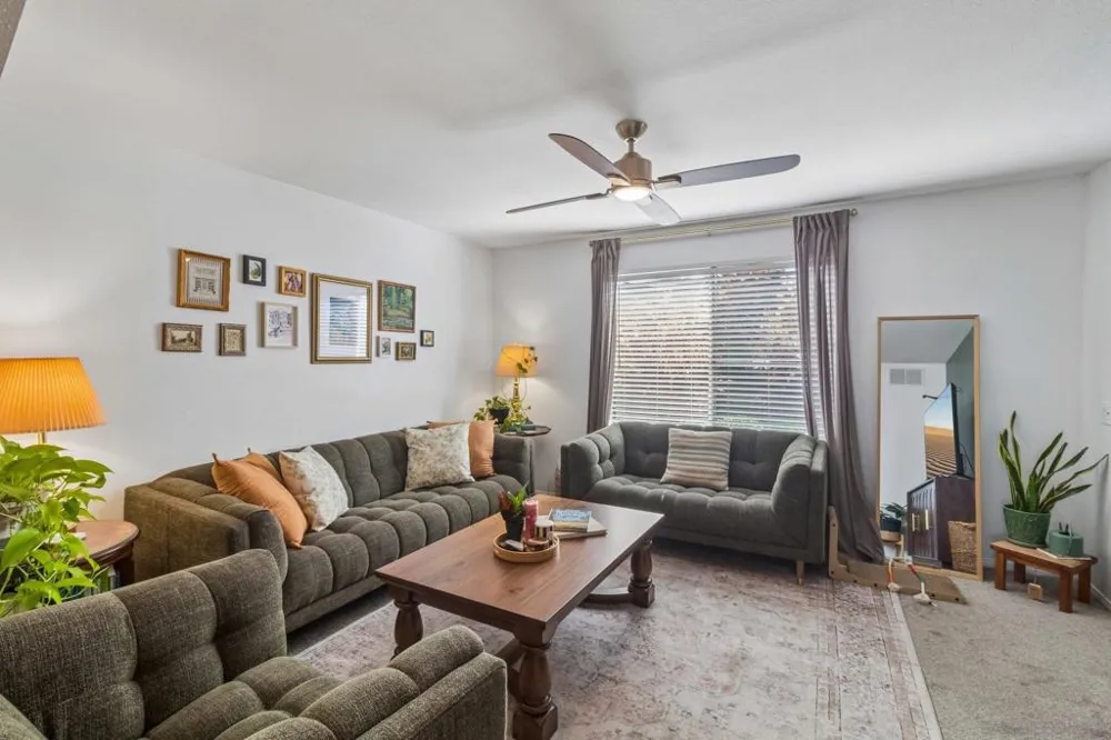 10657 Prince Carlos Ln Santee, CA 92071