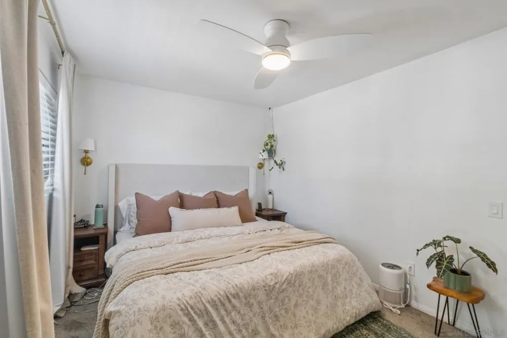 10657 Prince Carlos Ln Santee, CA 92071