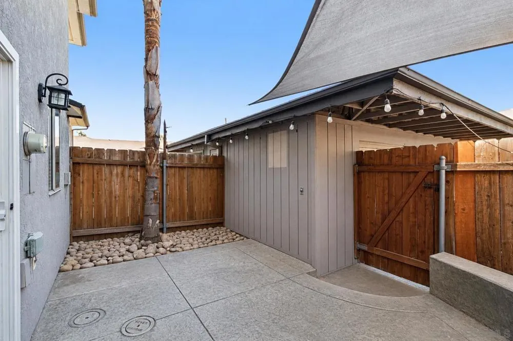 10657 Prince Carlos Ln Santee, CA 92071
