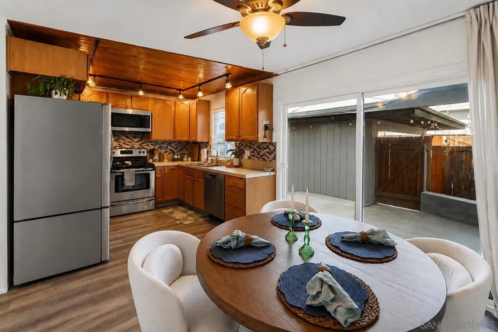 10657 Prince Carlos Ln Santee, CA 92071