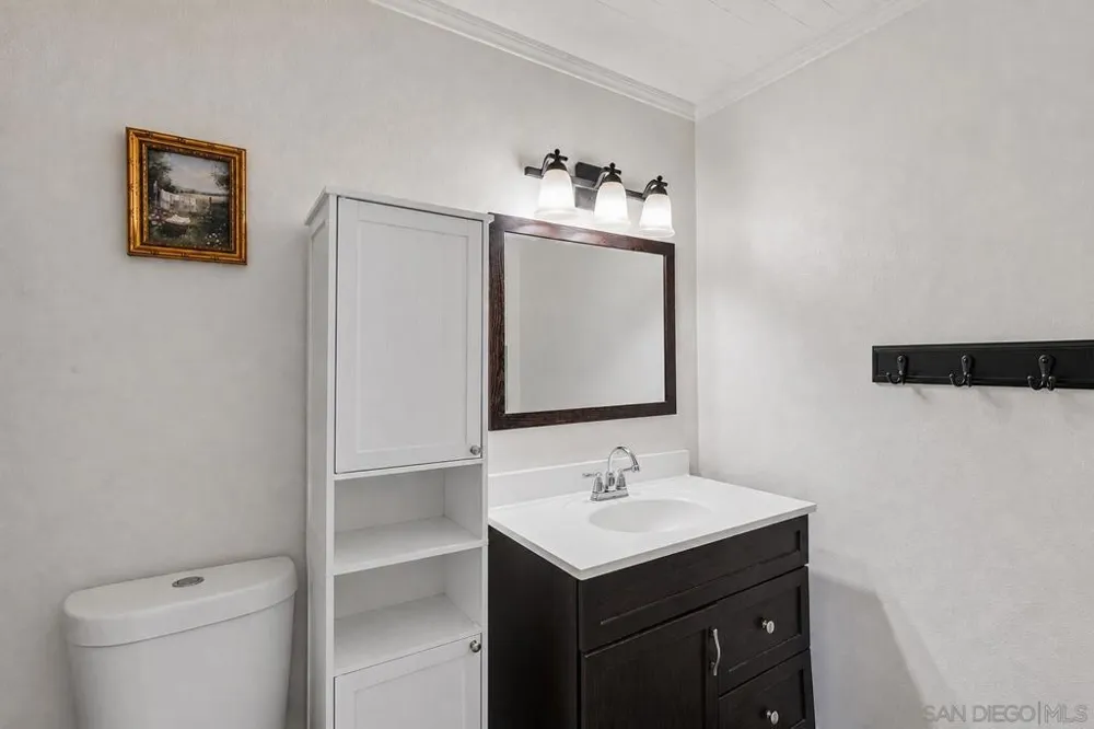 10657 Prince Carlos Ln Santee, CA 92071