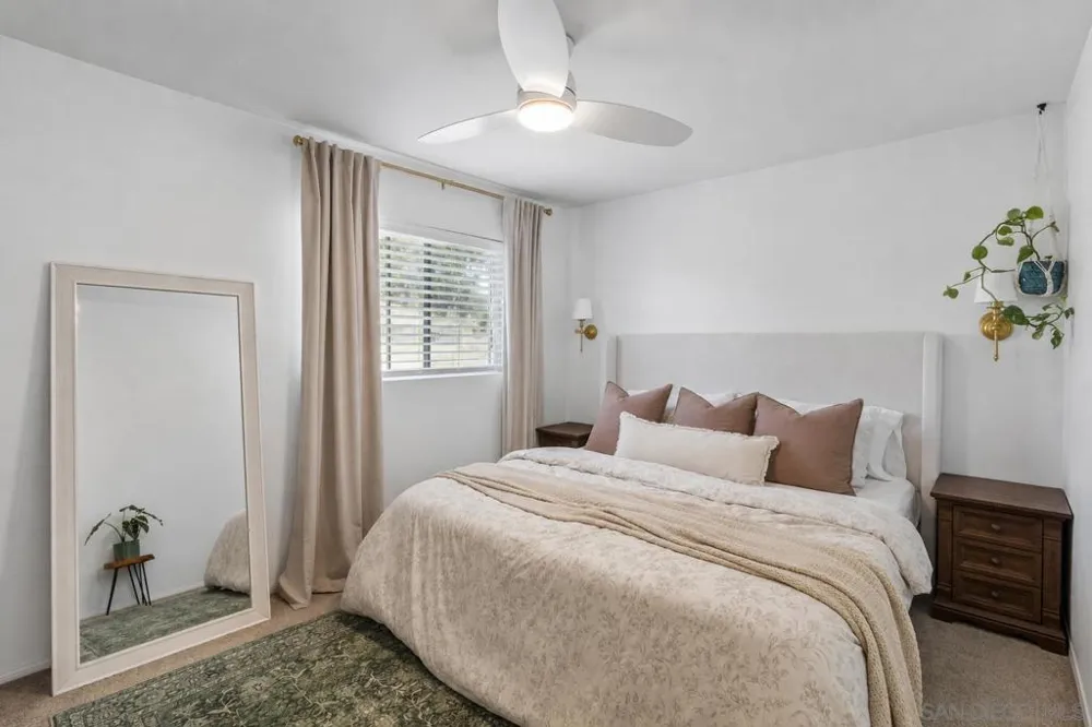 10657 Prince Carlos Ln Santee, CA 92071