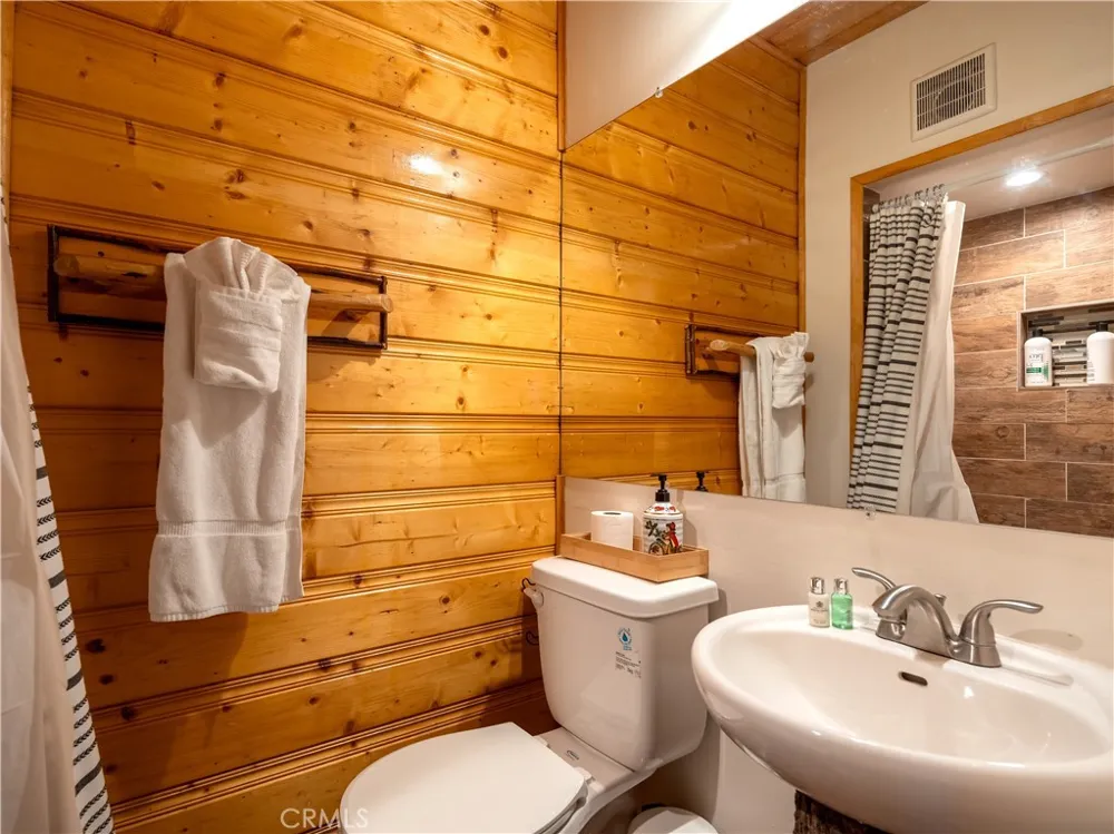 796 Silver Tip Drive Big Bear Lake, CA 92315