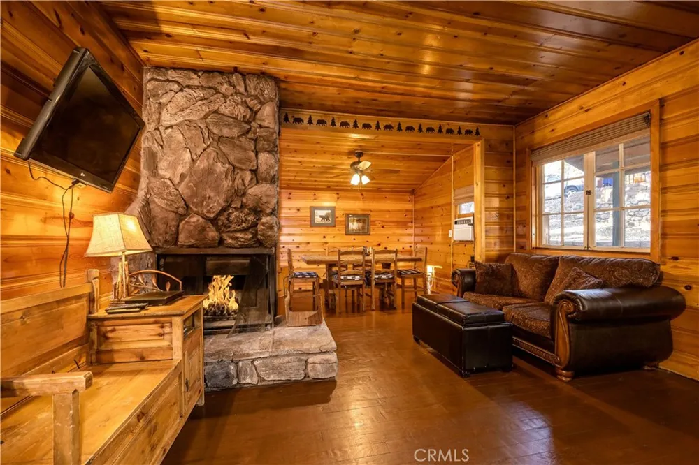796 Silver Tip Drive Big Bear Lake, CA 92315