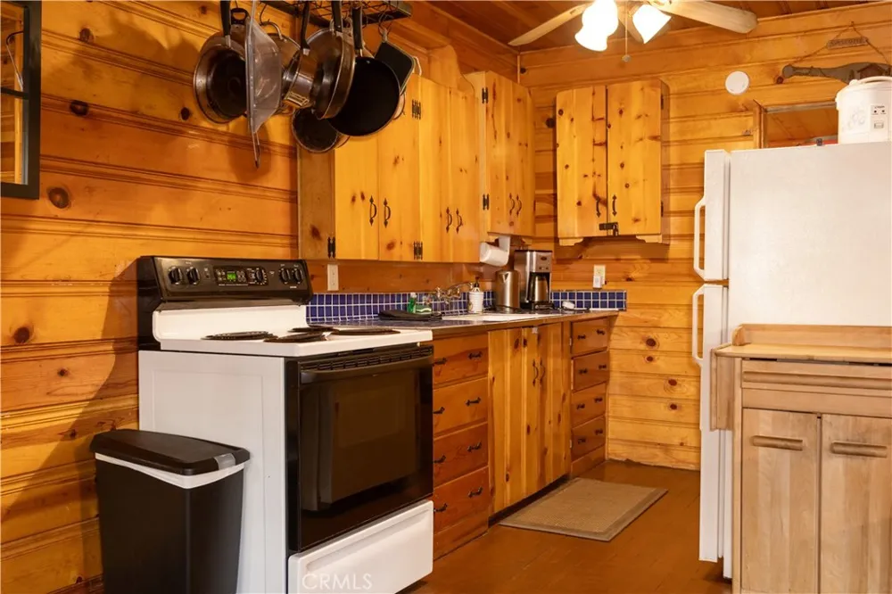 796 Silver Tip Drive Big Bear Lake, CA 92315