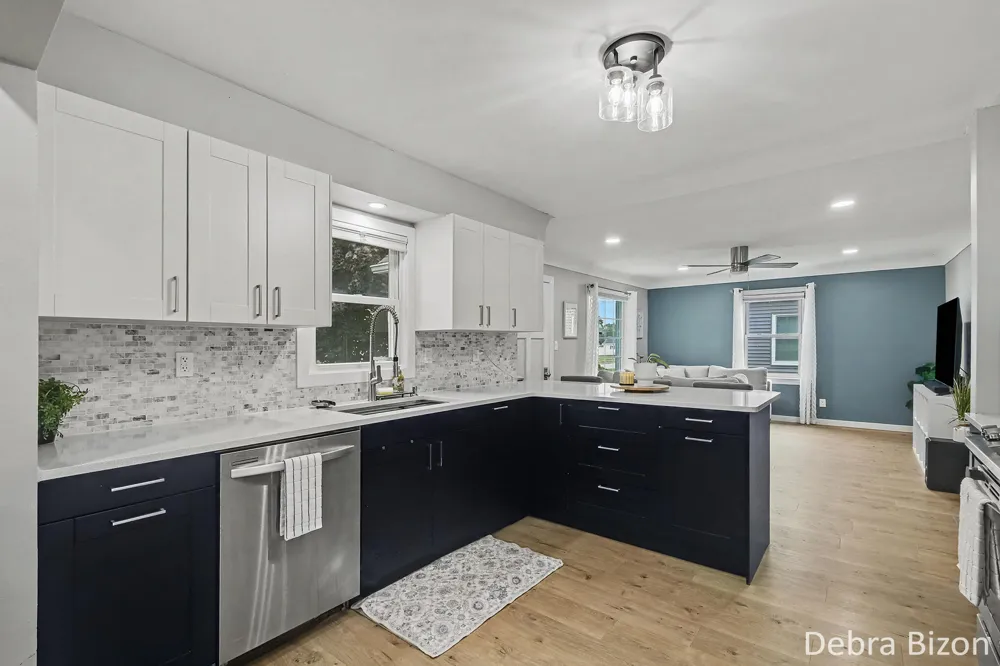 2490 Hague Avenue SW Wyoming, MI 49519