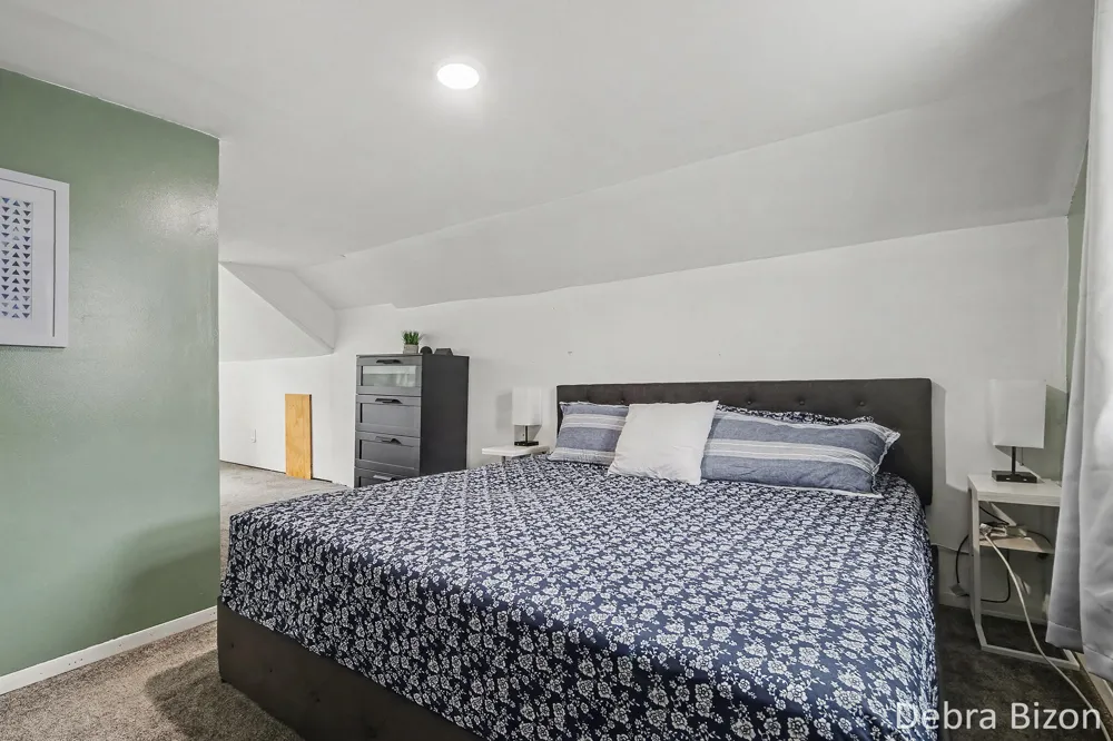 2490 Hague Avenue SW Wyoming, MI 49519