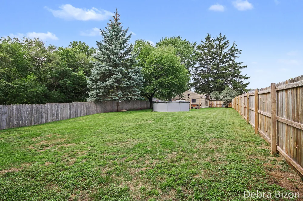 2490 Hague Avenue SW Wyoming, MI 49519