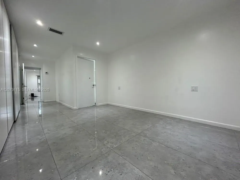 112 Fox Rd #2-50 Hollywood, FL 33024