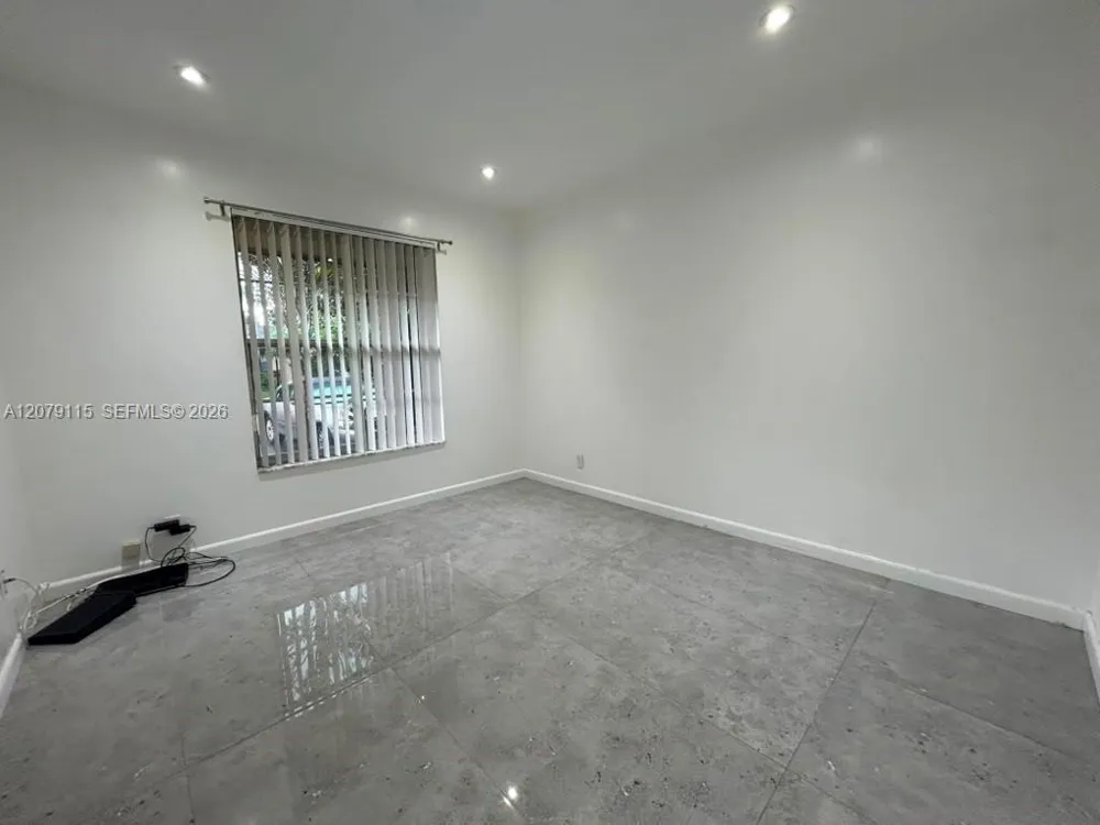 112 Fox Rd #2-50 Hollywood, FL 33024