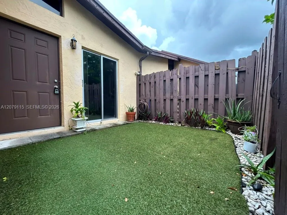 112 Fox Rd #2-50 Hollywood, FL 33024