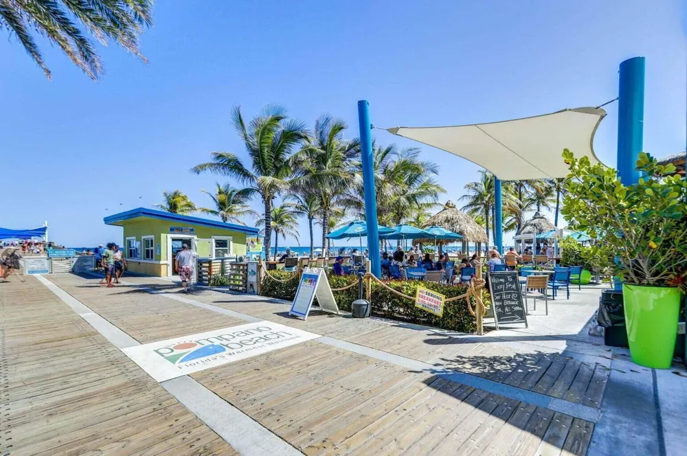 100 SE 6TH AVENUE #303 Pompano Beach, FL 33060