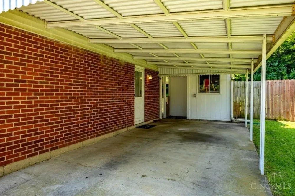 67 Weinman Drive Hamilton, OH 45013