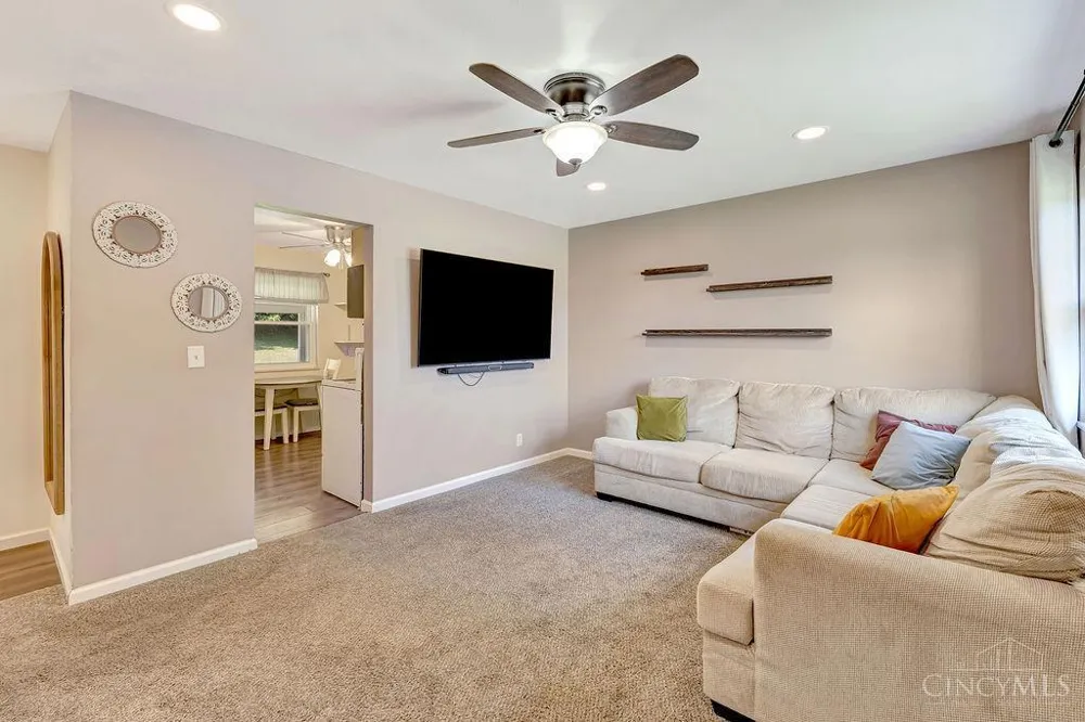 67 Weinman Drive Hamilton, OH 45013