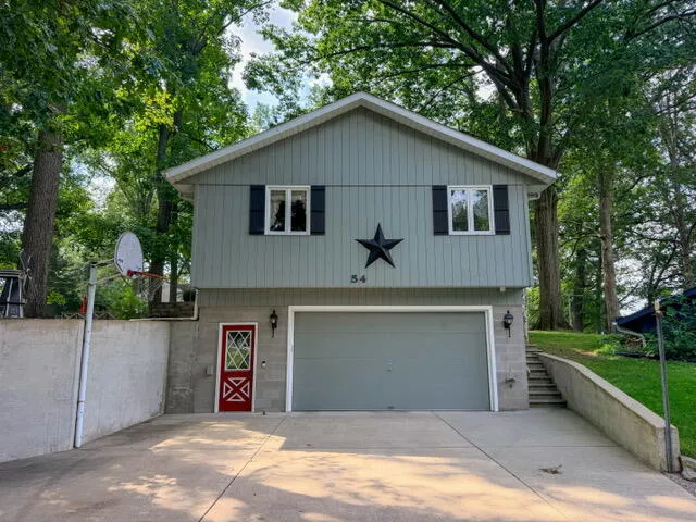 54 Dogwood Drive La Porte, IN 46350