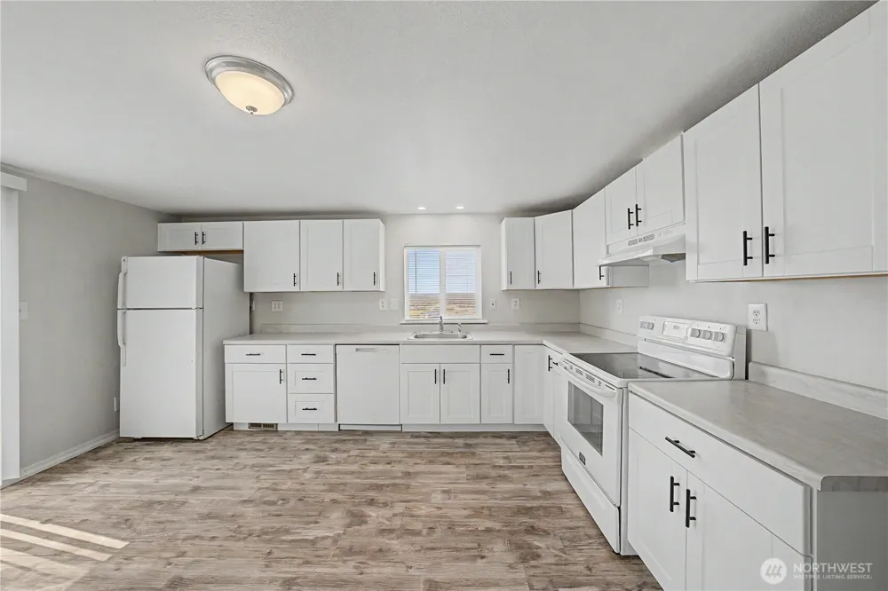 10372 NE N.4 Moses Lake, WA 98837